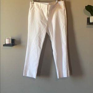 Like new LOFT white cropped pant
